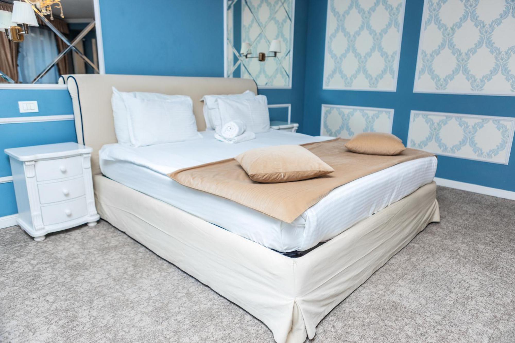 Boutique Lafayette 4* Bucureşti