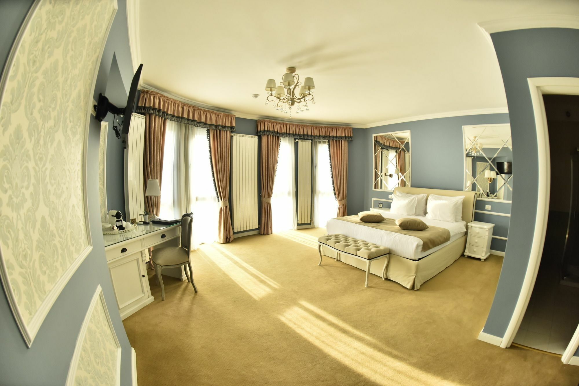 Boutique Lafayette Bucarest